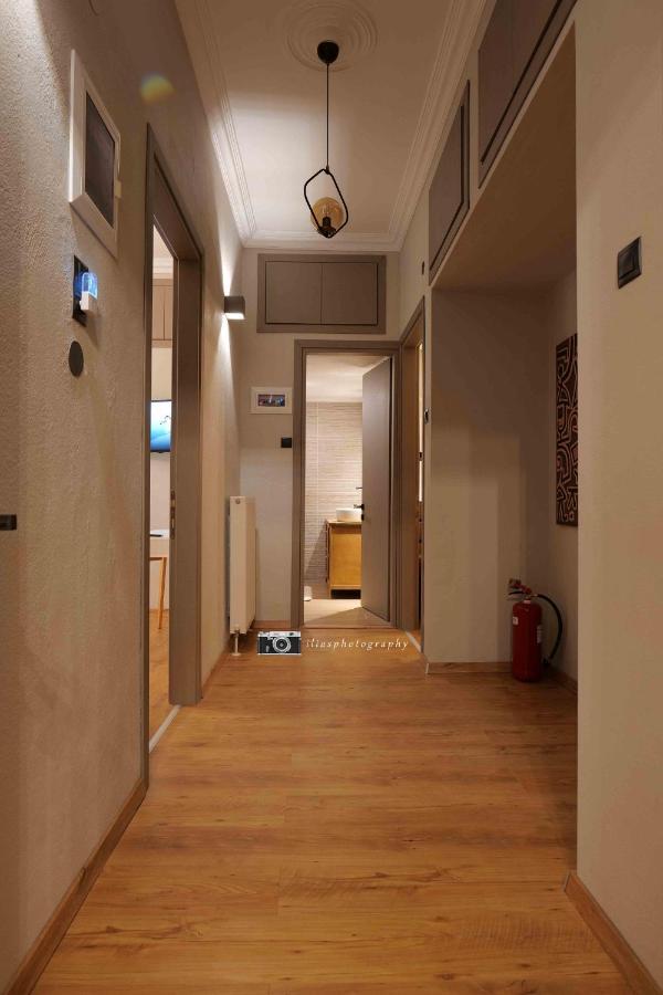 Living Life Apartment 코모티니 외부 사진